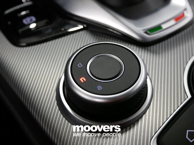 ALFA ROMEO Stelvio 2.2 Turbodiesel 210 CV AT8 Q4 Veloce 